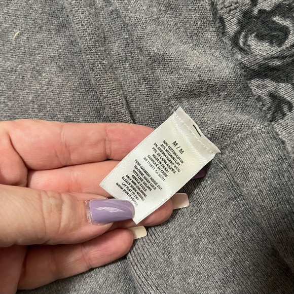 Aeropostale Gray Black Floral Cardigan Size Medium y2k demure feminine goth - Picture 5 of 7